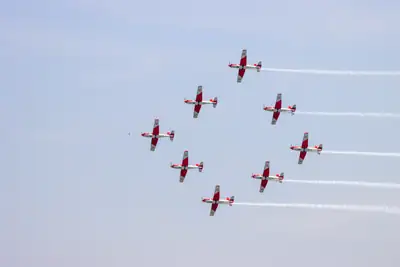 Luftfahrt, PC-7 Team: Foto 78 von Josef Hupf